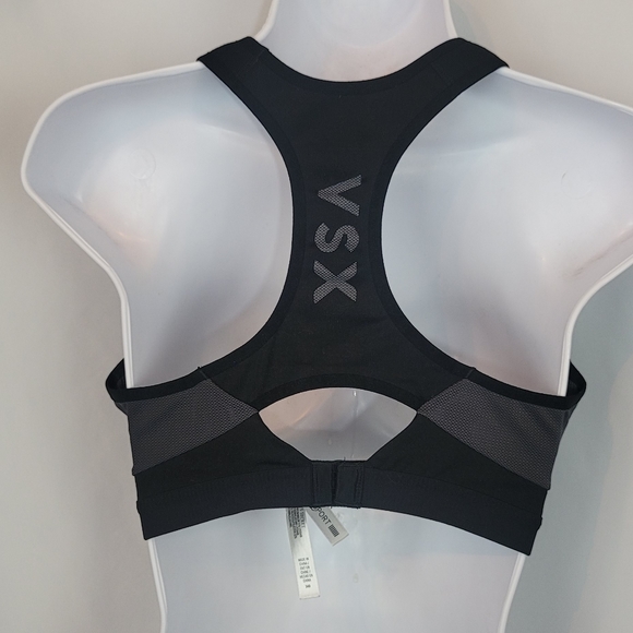 Victoria Secret - Picture 3 of 6